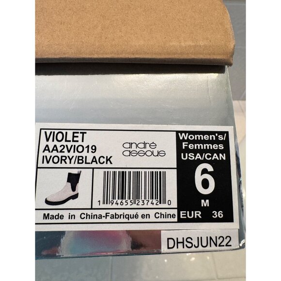 Andre Assous Violet Ivory/Black Size 6 M Women's Water Resistant Boot NWB - Picture 13 of 16